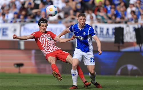 डार्मस्टेड बनाम फ्रीबर्ग