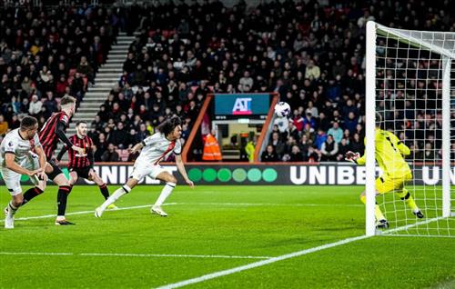 एएफसी बॉर्नमाउथ बनाम ल्यूटन टाउन