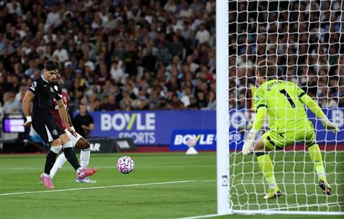 वेस्ट हैम यूनाइटेड बनाम चेल्सी