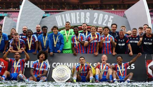 क्रिस्टल पैलेस बनाम लिवरपूल