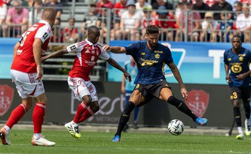 ब्रेस्ट बनाम लिली लोस्क