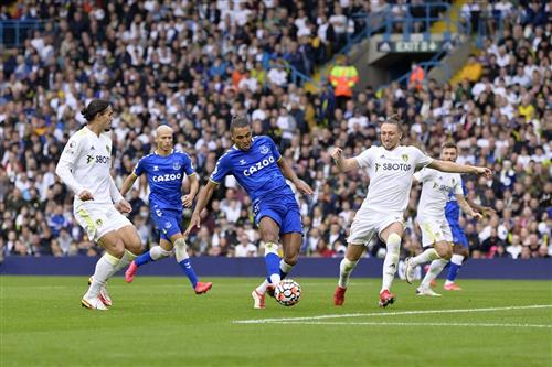 एवर्टन बनाम लीड्स यूनाइटेड