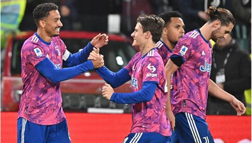 जुवेंटस बनाम मोंज़ा