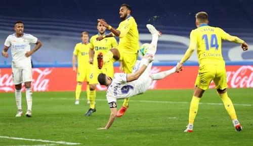 रियल मैड्रिड बनाम कैडिज़