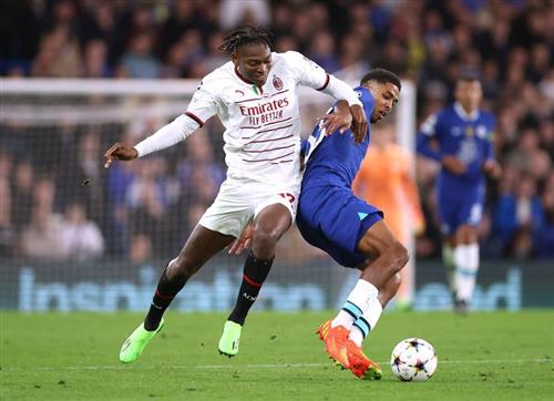 एसी मिलान बनाम चेल्सी