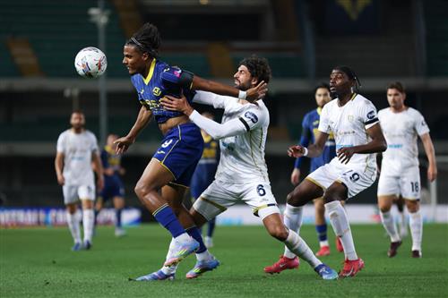 ग्रीस वेरोना बनाम कैग्लियारी