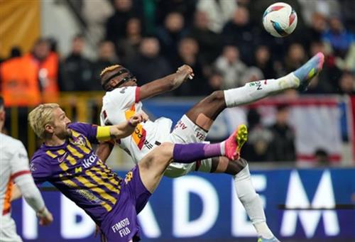 यूपस्पोर बनाम गैलाटसराय