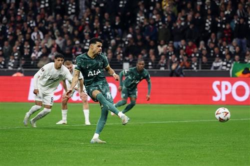 आइंट्राख्ट फ्रैंकफर्ट बनाम टोटेनहम हॉटस्पर