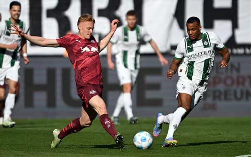 बी मोनचेंग्लादबाक बनाम आरबी लीपज़िग