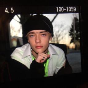 6686体育钻石作者Nadia