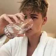 6686体育初级作者Emma