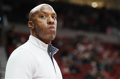 सिल्वर: एफबीआई के पास वे अधिकार हैं जो लीग के पास नहीं हैं और वह इसमें शामिल लोगों के लिए बेताब है