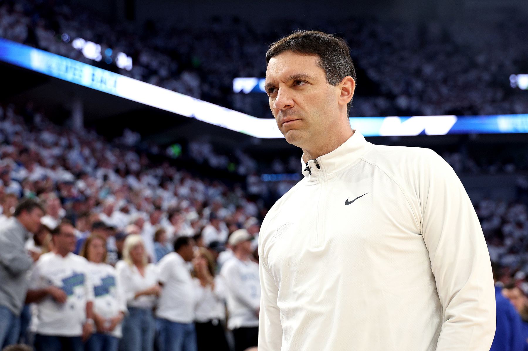 डेग्नॉल्ट: हमारे गार्ड बहुत अनुशासित हैं और कार्सन करी को सीमित करने का अच्छा काम करते हैं