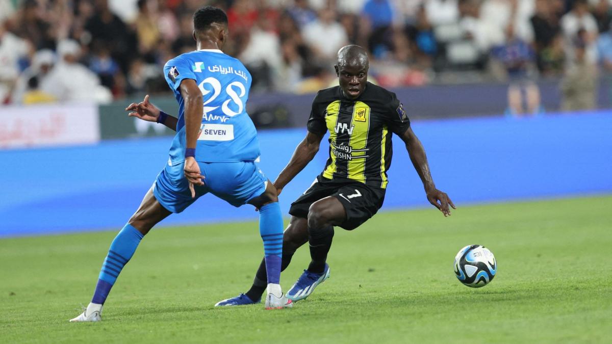 लीग 1 पर लौटें? पेरिस एफसी में शामिल होने की अफवाहों पर कांटे ने प्रतिक्रिया दी: सब कुछ संभव है