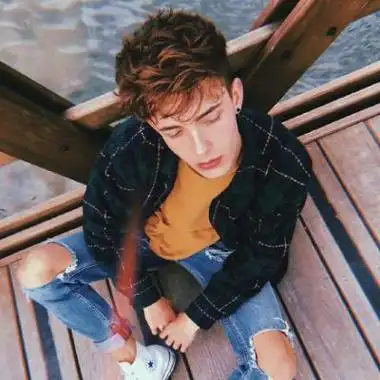 6686体育铁牌作者Yolanda