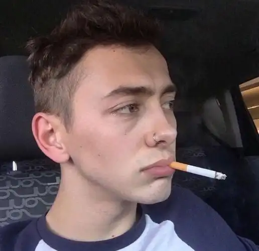 6686体育金牌作者Austin