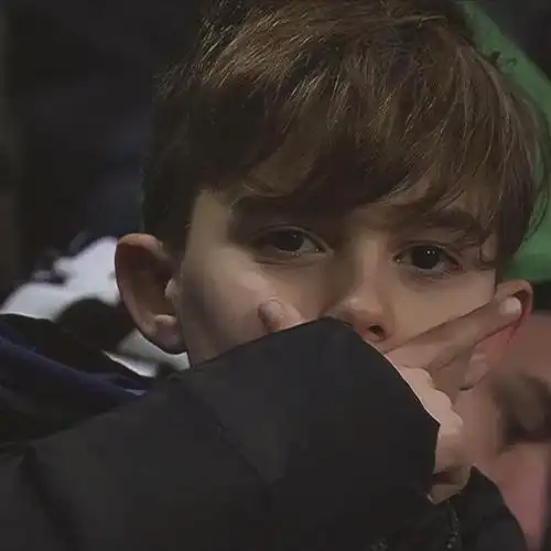 6686体育铁牌作者Elspeth